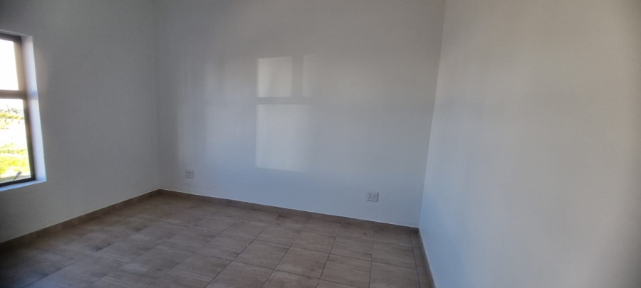 3 Bedroom Property for Sale in Laguna Hills Western Cape